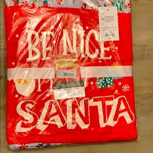 “Be Nice I Know Santa” men’s pajamas set
